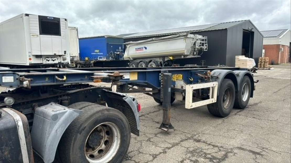 Krone Krone 20FT, SAF/Trommel, Luchtvering - Container transporter/ Swap body semi-trailer: picture 1 Krone Krone 20FT, SAF/Trommel, Luchtvering - Container transporter/ Swap body semi-trailer: picture 1