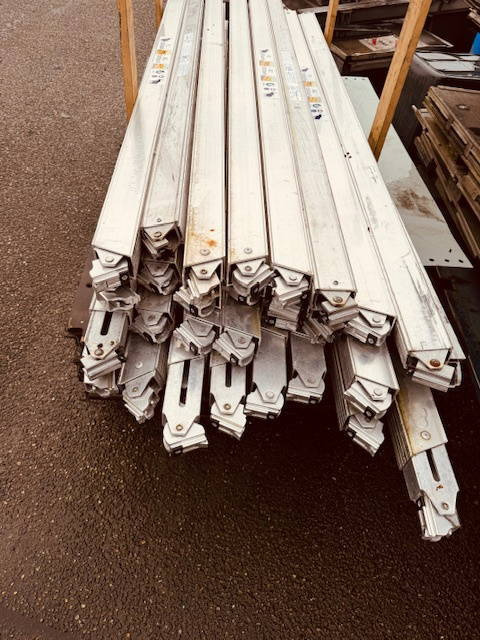 Schmitz Cargobull Doppelstock balken - Spare parts for Trailer: picture 1 Schmitz Cargobull Doppelstock balken - Spare parts for Trailer: picture 1