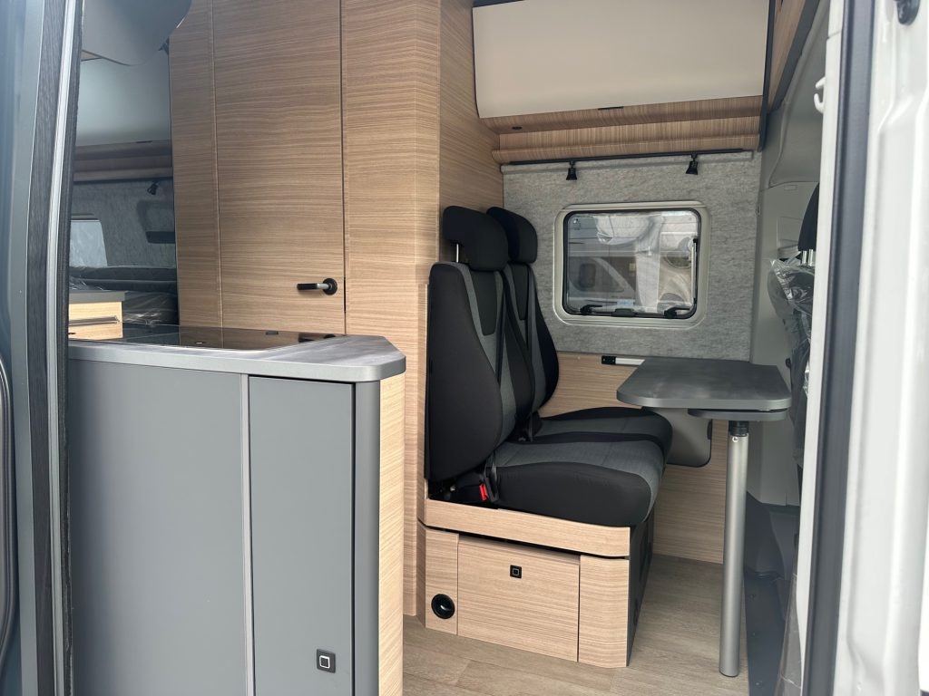 New Camper van Hobby Maxia Van 680 ET 2023: picture 8 New Camper van Hobby Maxia Van 680 ET 2023: picture 8