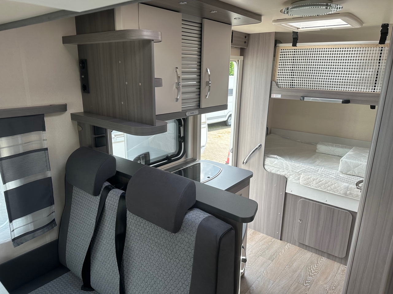 New Semi-integrated motorhome Hobby Optima T65 HKM Ontour 2024: picture 10 New Semi-integrated motorhome Hobby Optima T65 HKM Ontour 2024: picture 10