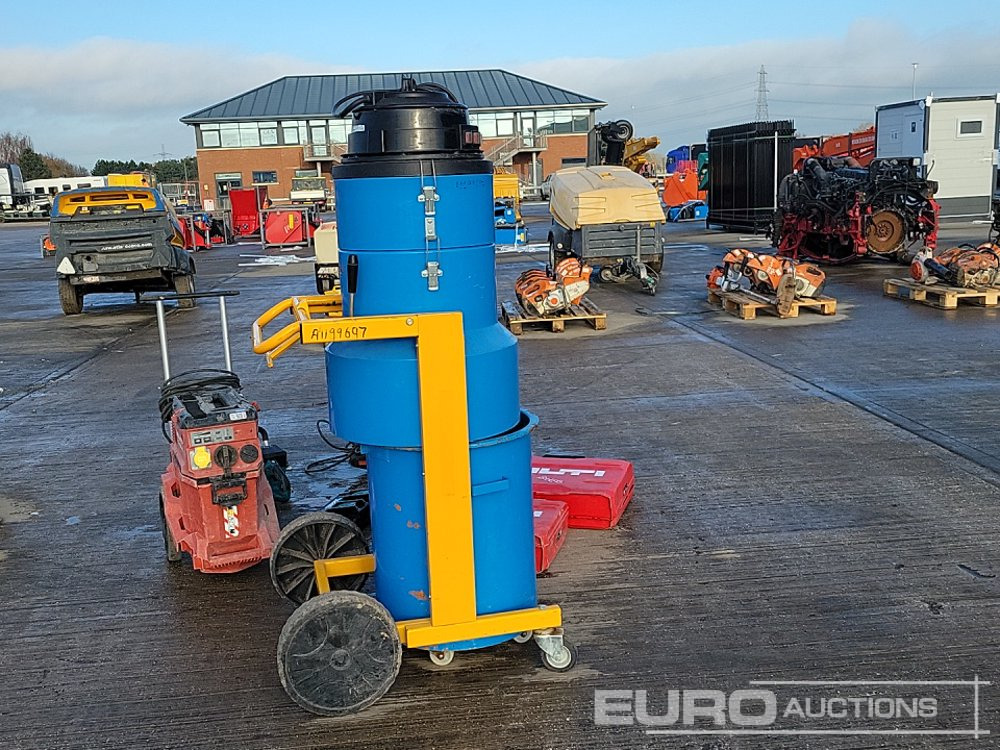 110 Volt SPE Vacuum, Hilti VC 40M-X 110 Volt Dust Extractor, Makita Cordless Floor Saw & Charger Pack, Hilti TE 70-ATC 110 Volt Hammer Drill, Hilti TE 700-AVR 110 Volt Hammer Drill, Hilti TE 30 110 Vo - Construction equipment: picture 5 110 Volt SPE Vacuum, Hilti VC 40M-X 110 Volt Dust Extractor, Makita Cordless Floor Saw & Charger Pack, Hilti TE 70-ATC 110 Volt Hammer Drill, Hilti TE 700-AVR 110 Volt Hammer Drill, Hilti TE 30 110 Vo - Construction equipment: picture 5