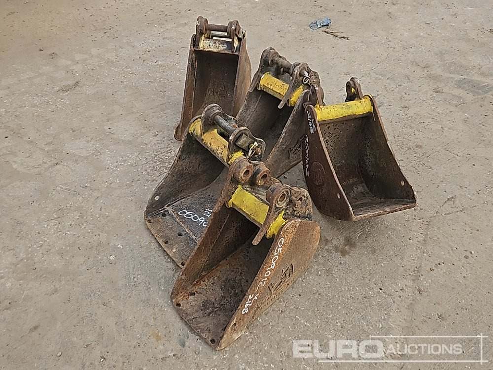 12", 10", 10", 10", 10" Digging bucket 25mm Pin to suit Mini Excavator - Bucket: picture 1 12", 10", 10", 10", 10" Digging bucket 25mm Pin to suit Mini Excavator - Bucket: picture 1