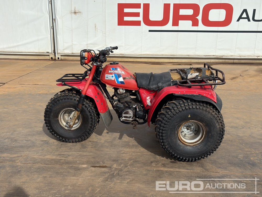 1983 Honda 200 - ATV/ Quad: picture 2 1983 Honda 200 - ATV/ Quad: picture 2
