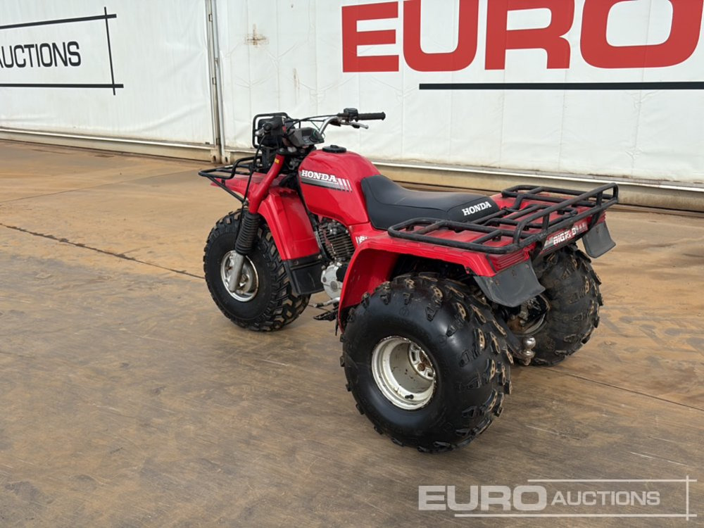 1986 Honda Big Red 200 - ATV/ Quad: picture 5 1986 Honda Big Red 200 - ATV/ Quad: picture 5