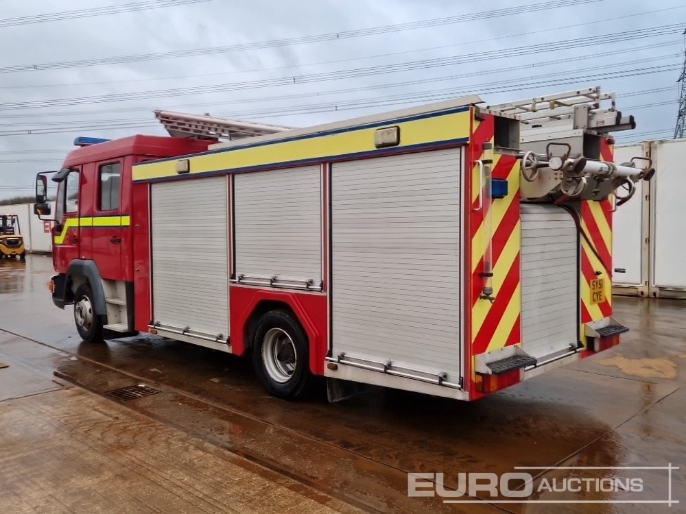 2001 MAN 4x2 Fire Engine, Manual Gearbox (Reg. Docs. Available) - Fire truck: picture 3 2001 MAN 4x2 Fire Engine, Manual Gearbox (Reg. Docs. Available) - Fire truck: picture 3