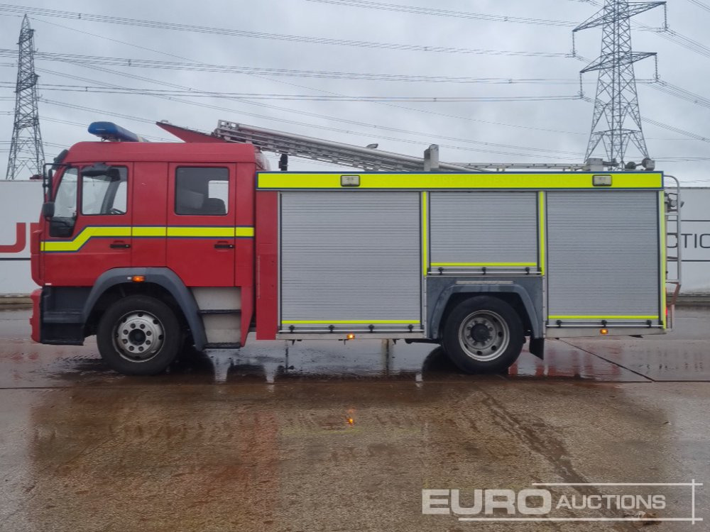 2002 MAN 4x2 Fire Engine, Automatic Gearbox (Reg. Docs. Available) - Fire truck: picture 2 2002 MAN 4x2 Fire Engine, Automatic Gearbox (Reg. Docs. Available) - Fire truck: picture 2
