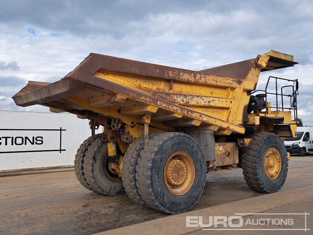 2004 Komatsu HD325-6 - Rigid dumper/ Rock truck: picture 5 2004 Komatsu HD325-6 - Rigid dumper/ Rock truck: picture 5