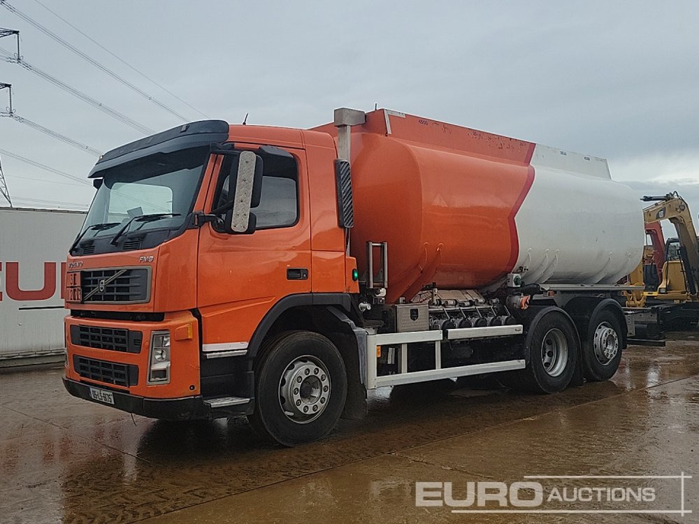 2005 Volvo FM9 300 - Tank truck: picture 1 2005 Volvo FM9 300 - Tank truck: picture 1