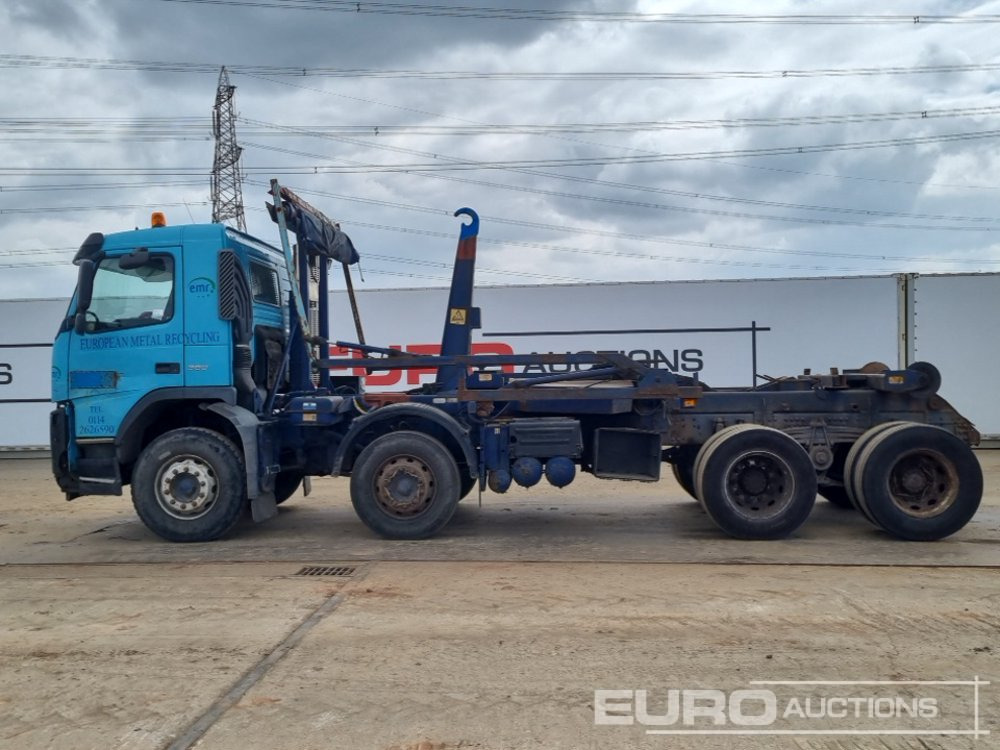 2006 Volvo FM380 - Hook lift truck: picture 2 2006 Volvo FM380 - Hook lift truck: picture 2