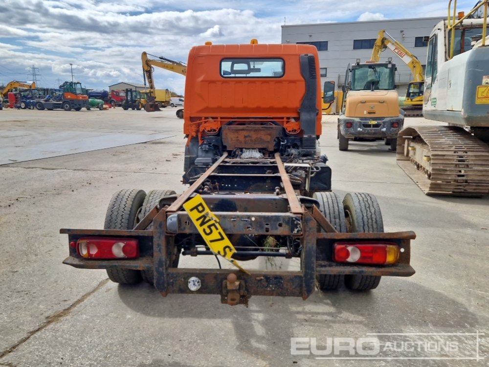 2007 Mitsubishi Fuso - Cab chassis truck: picture 4 2007 Mitsubishi Fuso - Cab chassis truck: picture 4