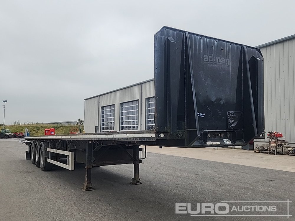 2010 Dennison 45' Tri Axle Flat Trailer, Goal Post Sockets - Dropside/ Flatbed semi-trailer: picture 5 2010 Dennison 45' Tri Axle Flat Trailer, Goal Post Sockets - Dropside/ Flatbed semi-trailer: picture 5