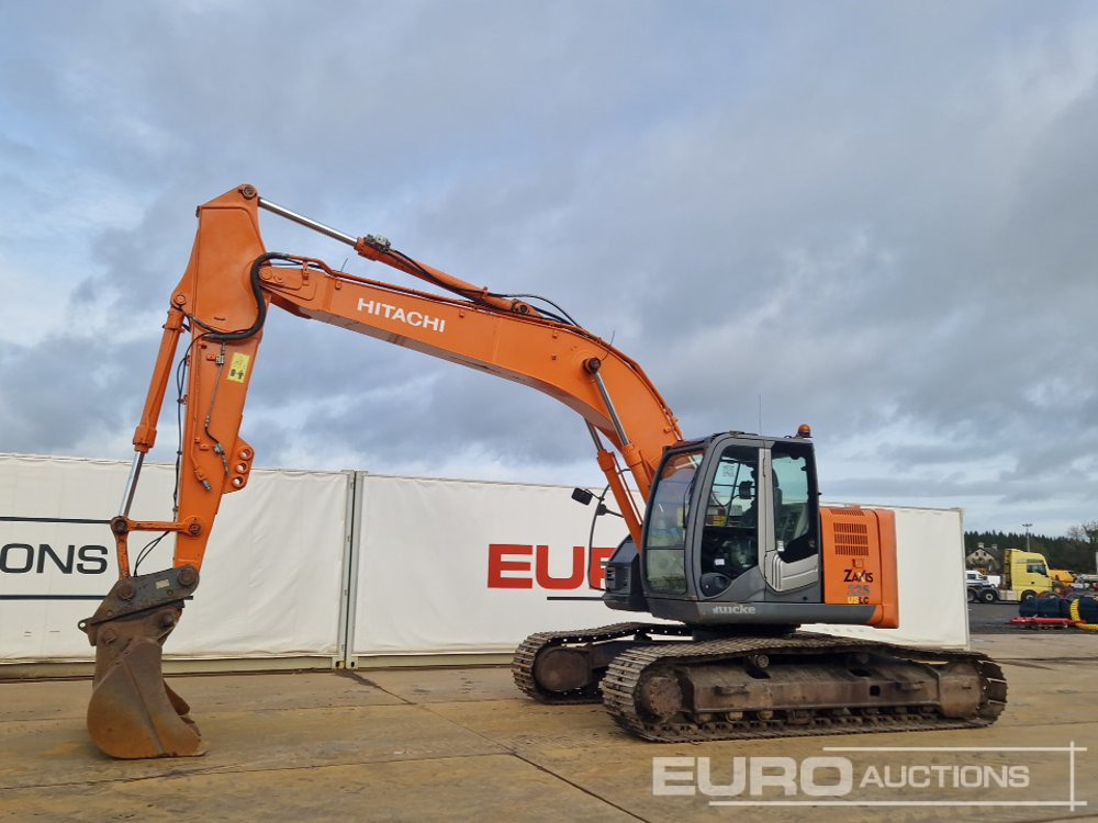 2010 Hitachi ZX225USLC-3 - Crawler excavator: picture 1 2010 Hitachi ZX225USLC-3 - Crawler excavator: picture 1