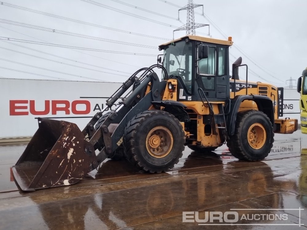 2012 Hyundai HL757TM-9 - Wheel loader: picture 1 2012 Hyundai HL757TM-9 - Wheel loader: picture 1