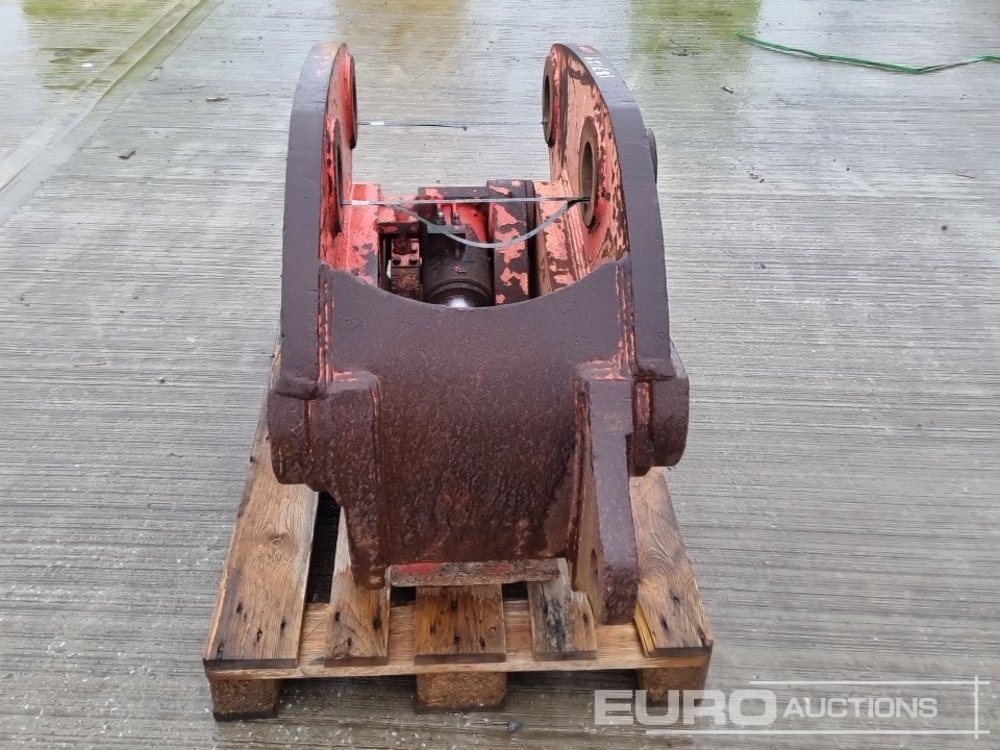 2012 Miller Hydraulic Double Lock QH 100mm Pin to suit 40 Ton Excavator - Bucket: picture 4 2012 Miller Hydraulic Double Lock QH 100mm Pin to suit 40 Ton Excavator - Bucket: picture 4