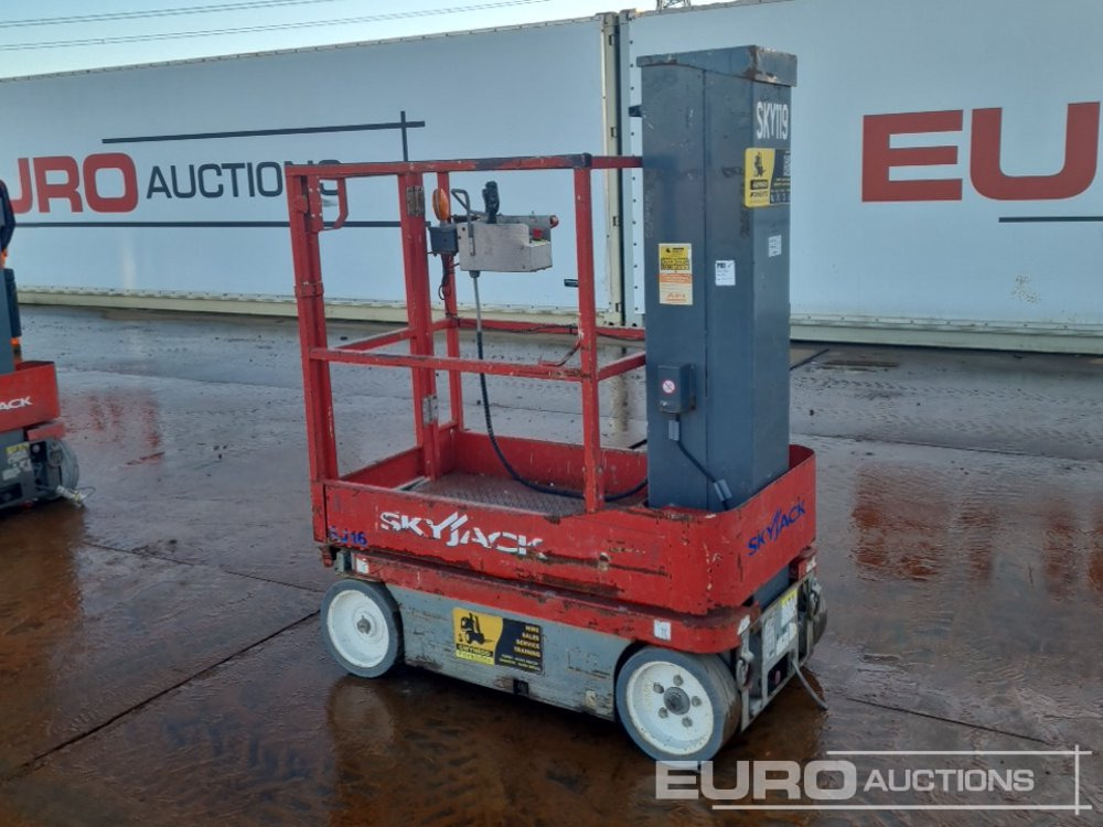 2012 SkyJack SJ16 - Aerial platform: picture 3 2012 SkyJack SJ16 - Aerial platform: picture 3