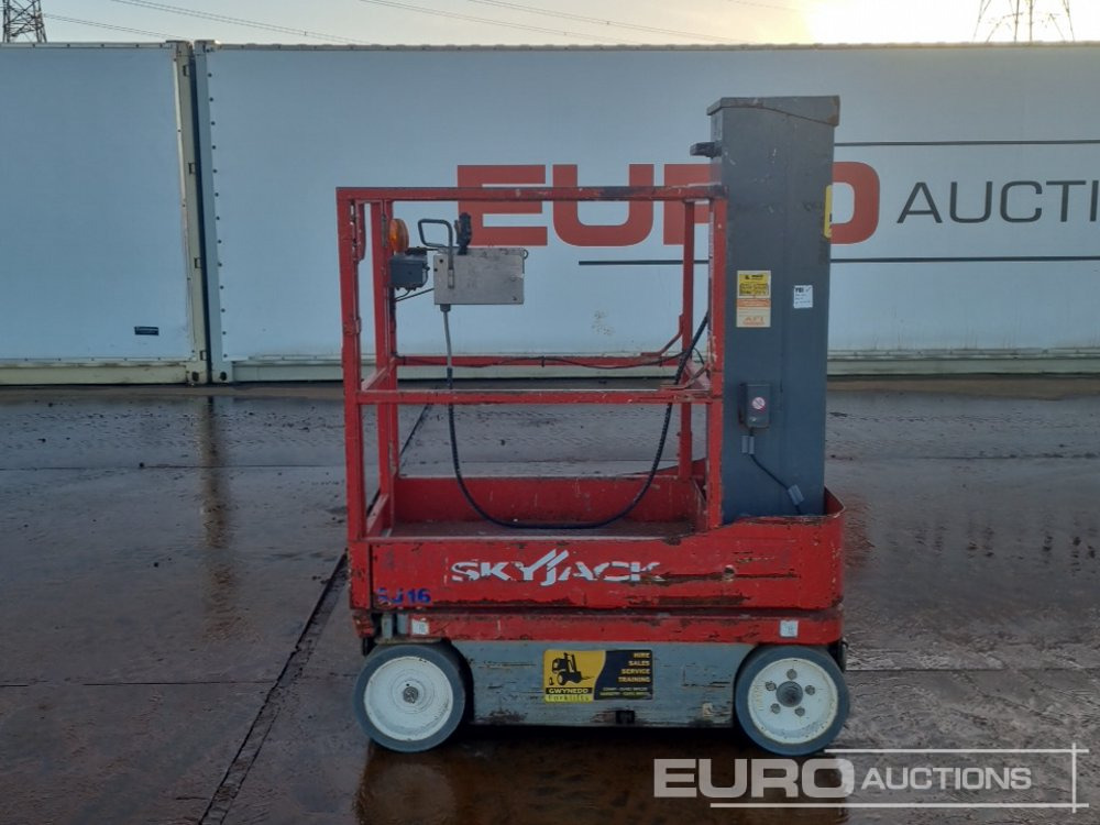 2012 SkyJack SJ16 - Aerial platform: picture 2 2012 SkyJack SJ16 - Aerial platform: picture 2