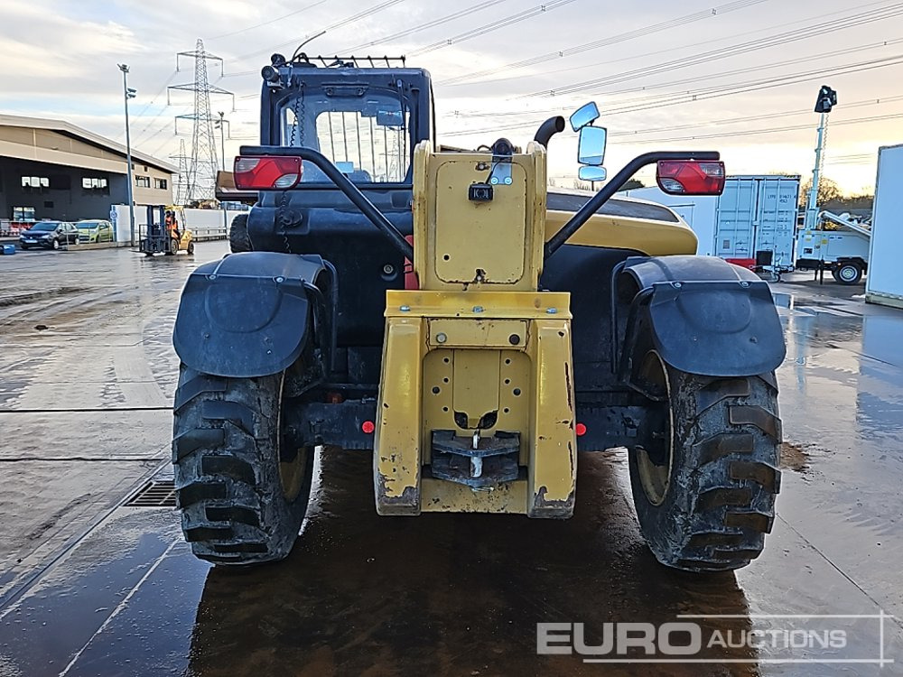 2013 CAT TH407C - Telescopic handler: picture 4 2013 CAT TH407C - Telescopic handler: picture 4