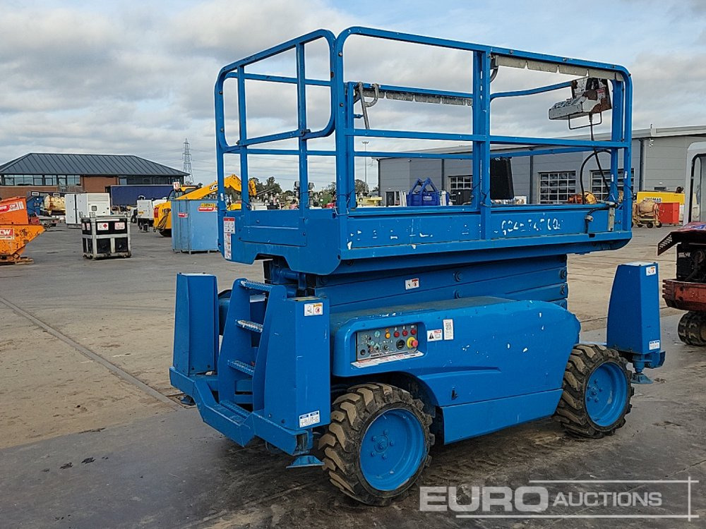 2014 Haulotte Compact 12DX - Aerial platform: picture 5 2014 Haulotte Compact 12DX - Aerial platform: picture 5
