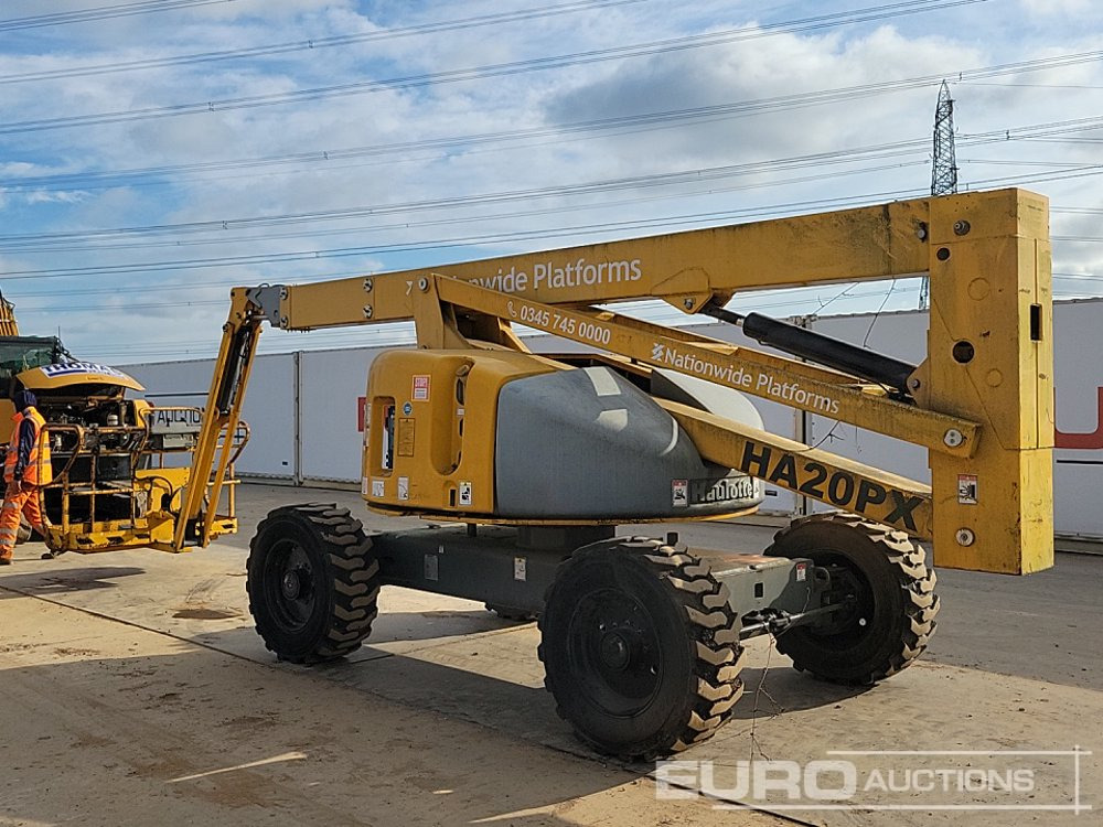 2014 Haulotte HA20PX - Aerial platform: picture 3 2014 Haulotte HA20PX - Aerial platform: picture 3