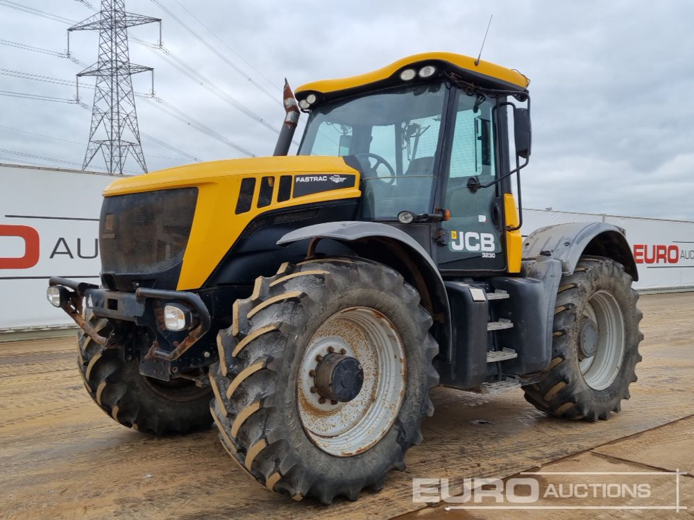 2014 JCB Fastrac 3230 - Farm tractor: picture 1 2014 JCB Fastrac 3230 - Farm tractor: picture 1