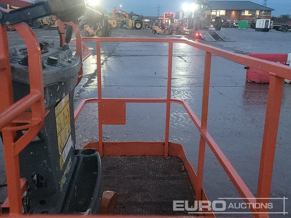Aerial platform 2014 JLG 860SJ: picture 18