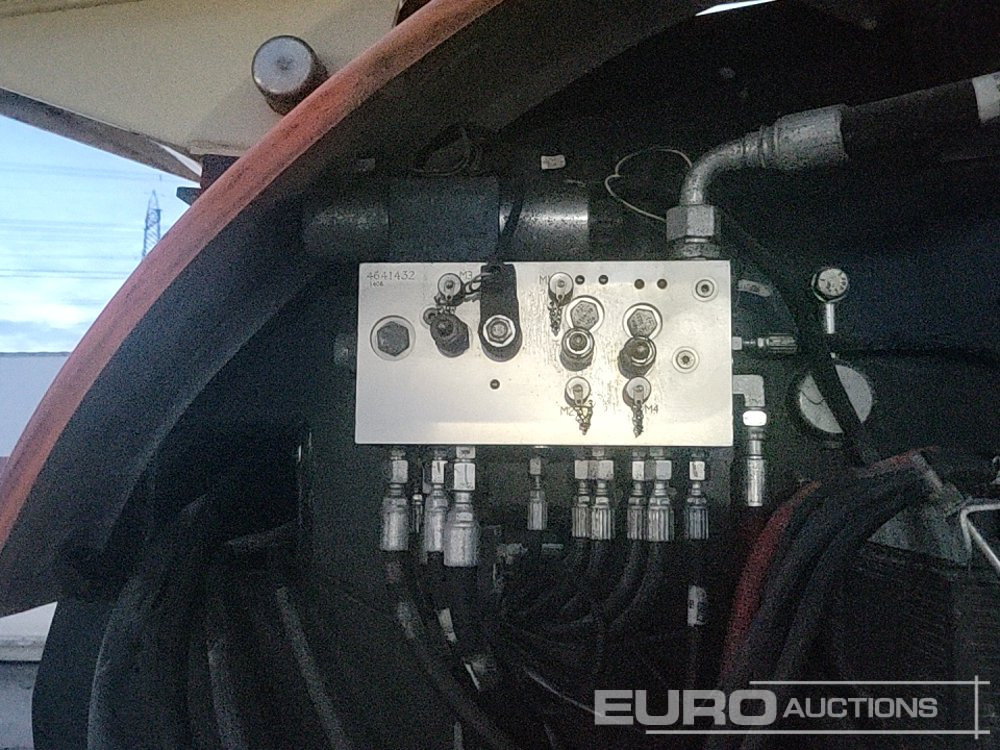 Aerial platform 2014 JLG 860SJ: picture 22