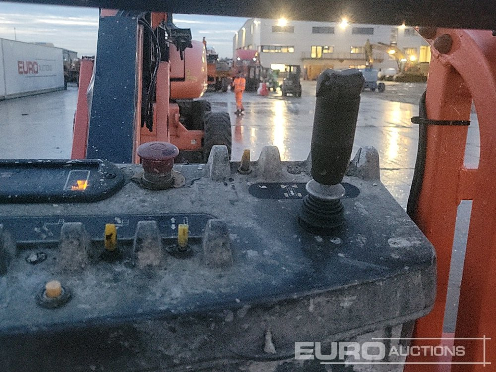 Aerial platform 2014 JLG 860SJ: picture 20