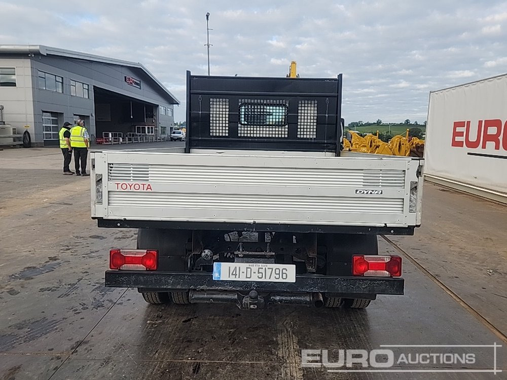 2014 Toyota Dyna - Dropside/ Flatbed truck: picture 4 2014 Toyota Dyna - Dropside/ Flatbed truck: picture 4