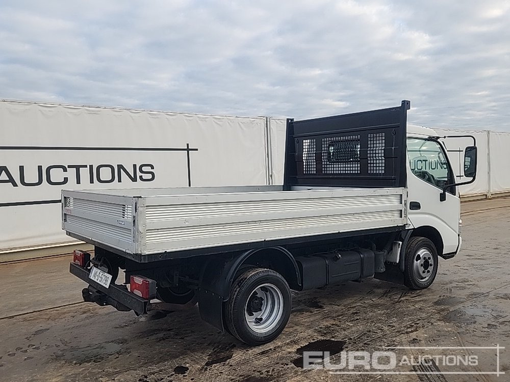 2014 Toyota Dyna - Dropside/ Flatbed truck: picture 5 2014 Toyota Dyna - Dropside/ Flatbed truck: picture 5