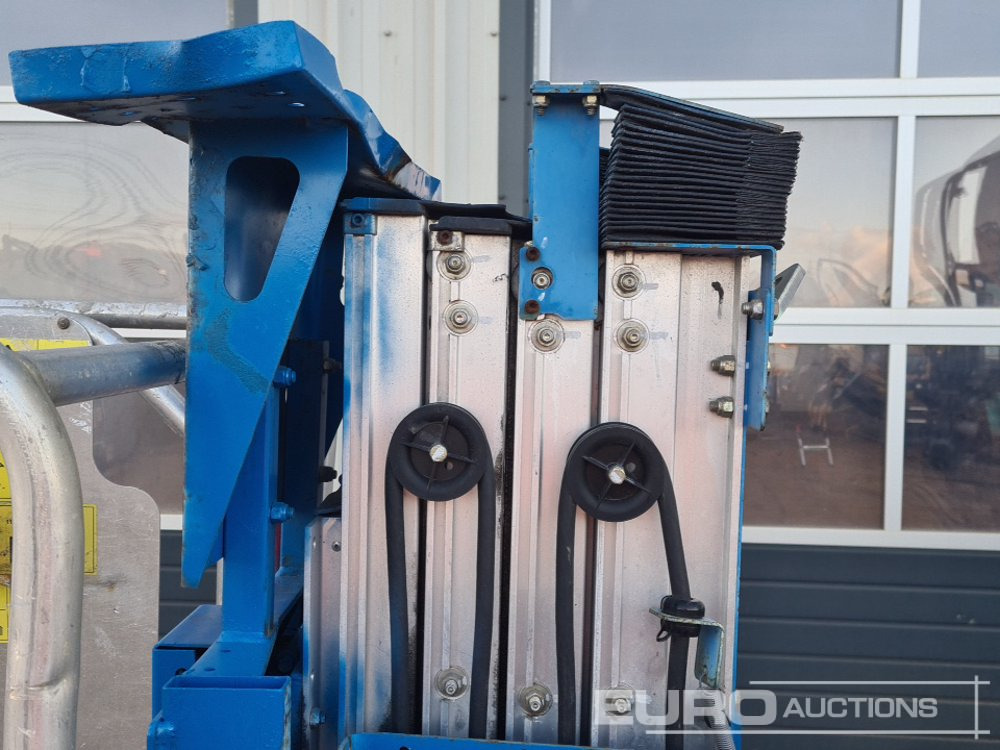 Aerial platform 2015 Genie GR-15: picture 21