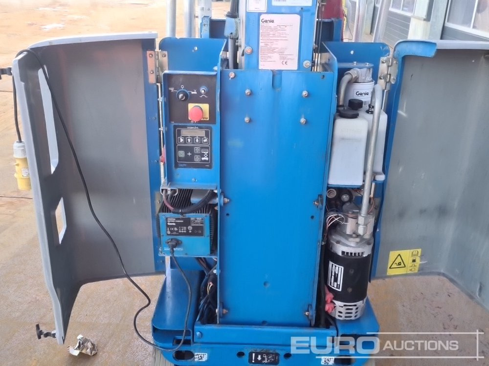 Aerial platform 2015 Genie GR-15: picture 13