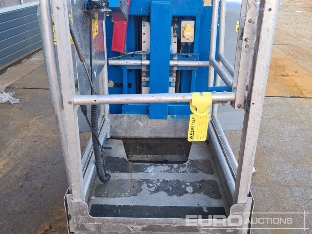 Aerial platform 2015 Genie GR-15: picture 23