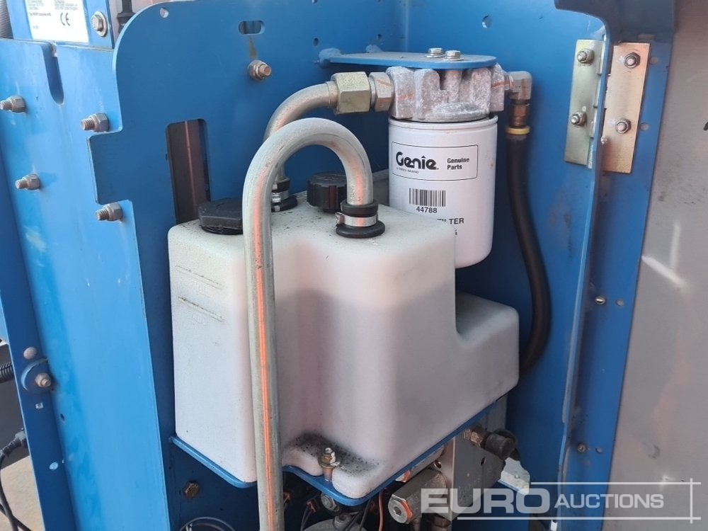 Aerial platform 2015 Genie GR-15: picture 14