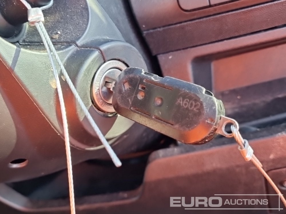 Closed box van 2015 Peugeot Boxer: picture 46