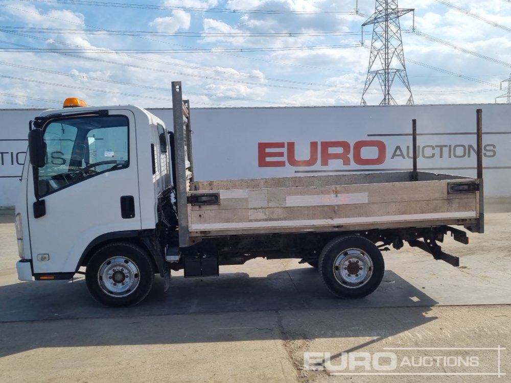 2016 Isuzu Crafter - Open body delivery van: picture 2 2016 Isuzu Crafter - Open body delivery van: picture 2