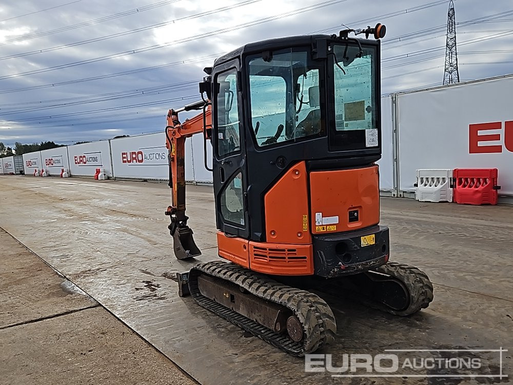 2017 Hitachi ZX26U-5A CR - Mini excavator: picture 3 2017 Hitachi ZX26U-5A CR - Mini excavator: picture 3