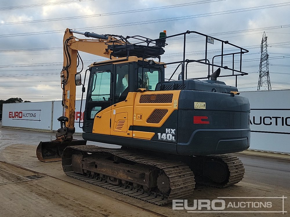 2017 Hyundai HX140L - Crawler excavator: picture 3 2017 Hyundai HX140L - Crawler excavator: picture 3