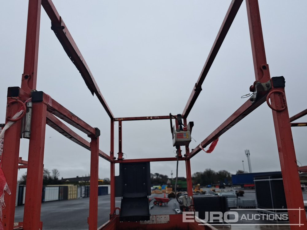 Aerial platform 2017 SkyJack SJ3226: picture 15