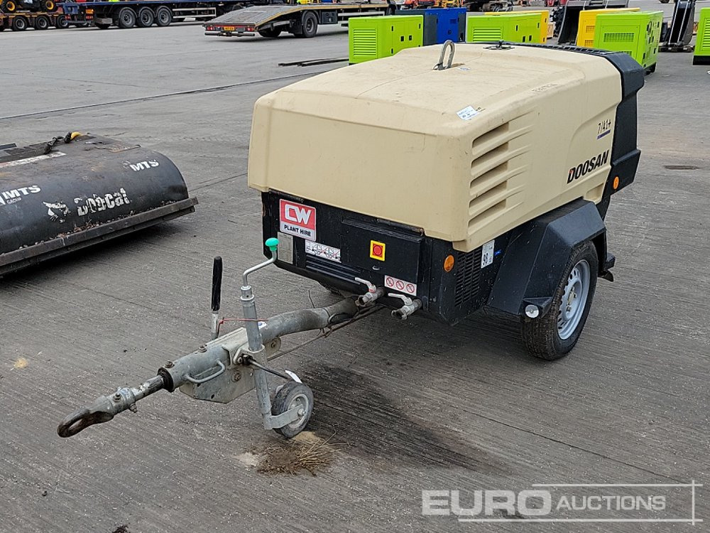 2018 Doosan 7/41 125CFM - Air compressor: picture 1 2018 Doosan 7/41 125CFM - Air compressor: picture 1