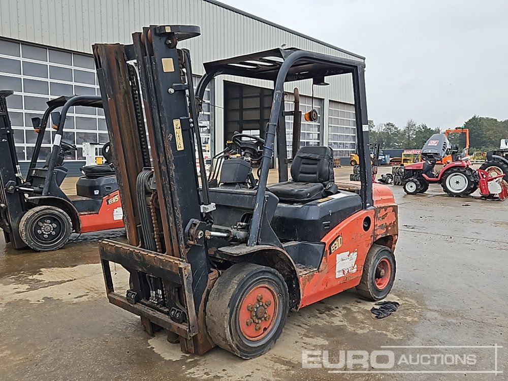 2018 EP CPCD30T2 - Diesel forklift: picture 1 2018 EP CPCD30T2 - Diesel forklift: picture 1