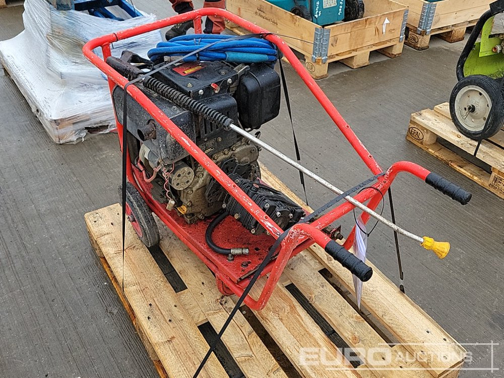 2018 Hilta TW0002 - Pressure washer: picture 3 2018 Hilta TW0002 - Pressure washer: picture 3