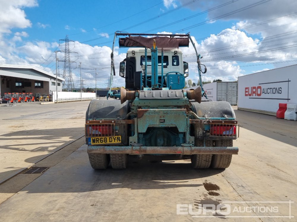 2018 MAN TGS 35.420 - Hook lift truck: picture 4 2018 MAN TGS 35.420 - Hook lift truck: picture 4