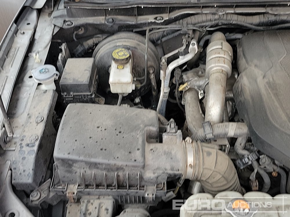 Pickup truck 2018 Nissan Navara: picture 14