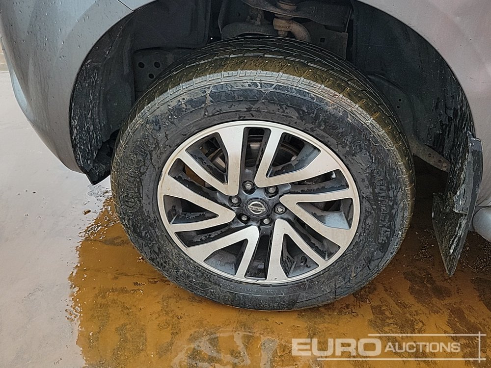 Pickup truck 2018 Nissan Navara: picture 9