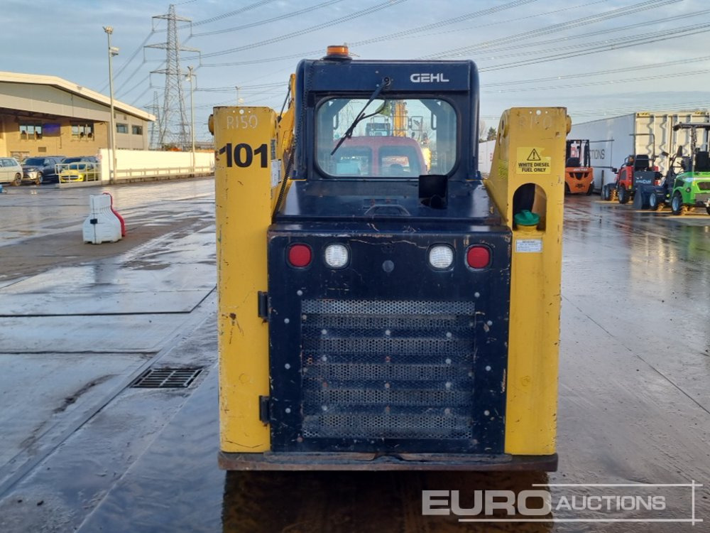 2019 Gehl R150 - Skid steer loader: picture 4 2019 Gehl R150 - Skid steer loader: picture 4
