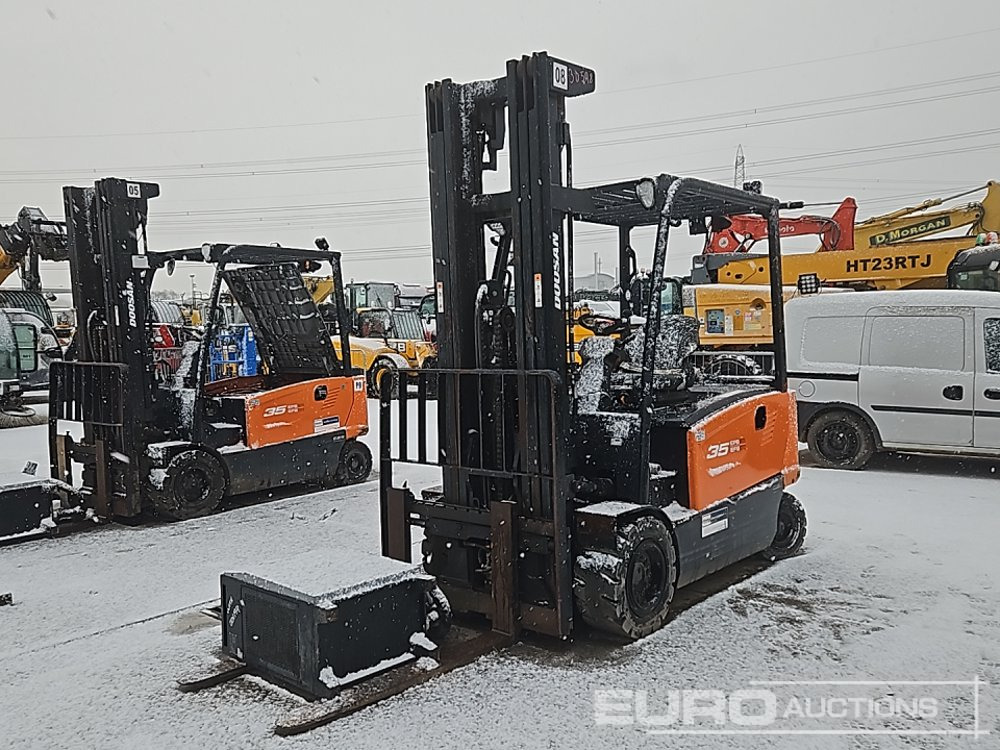 2021 Doosan B35X-7 Plus - Forklift: picture 1 2021 Doosan B35X-7 Plus - Forklift: picture 1