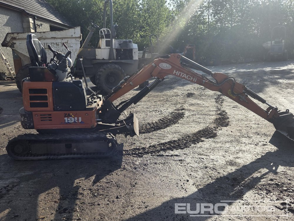 2021 Hitachi ZX19U-6 YLR - Mini excavator: picture 3 2021 Hitachi ZX19U-6 YLR - Mini excavator: picture 3