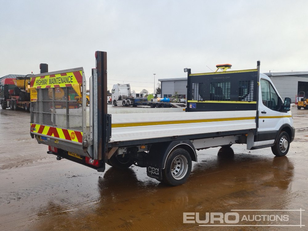 2022 Ford Transit 350 - Open body delivery van: picture 5 2022 Ford Transit 350 - Open body delivery van: picture 5