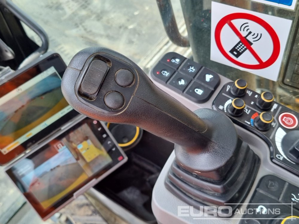 Crawler excavator 2022 JCB 131XL: picture 47