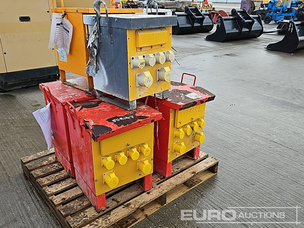 240 Volt Transformer (6 of) - Construction equipment: picture 1 240 Volt Transformer (6 of) - Construction equipment: picture 1